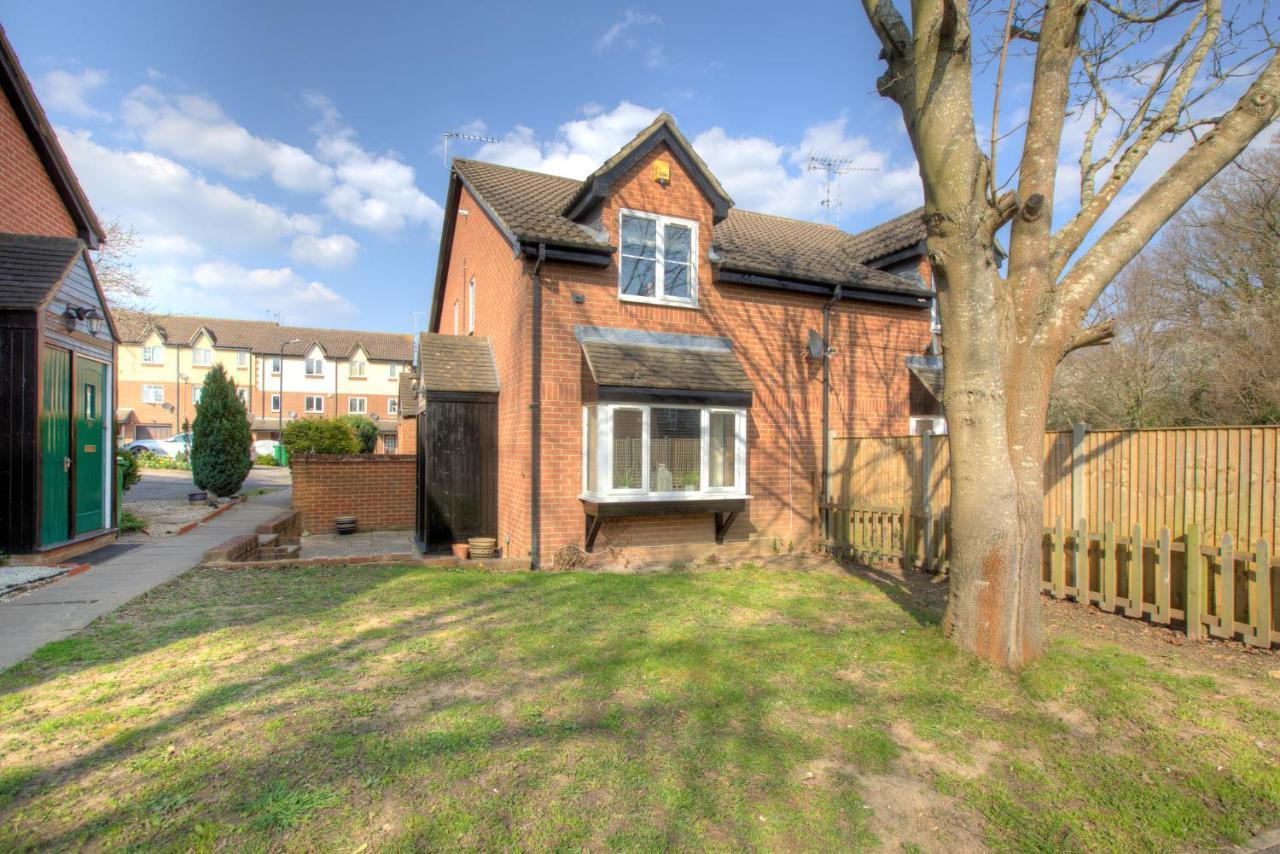 Windsor Burnham Ascot Haven Sleeps 4 Villa Slough Kültér fotó