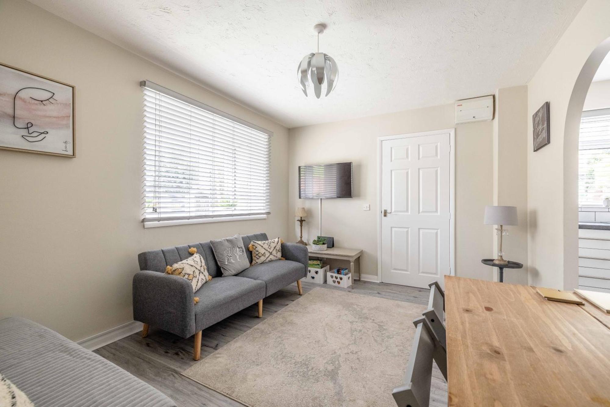 Windsor Burnham Ascot Haven Sleeps 4 Villa Slough Kültér fotó